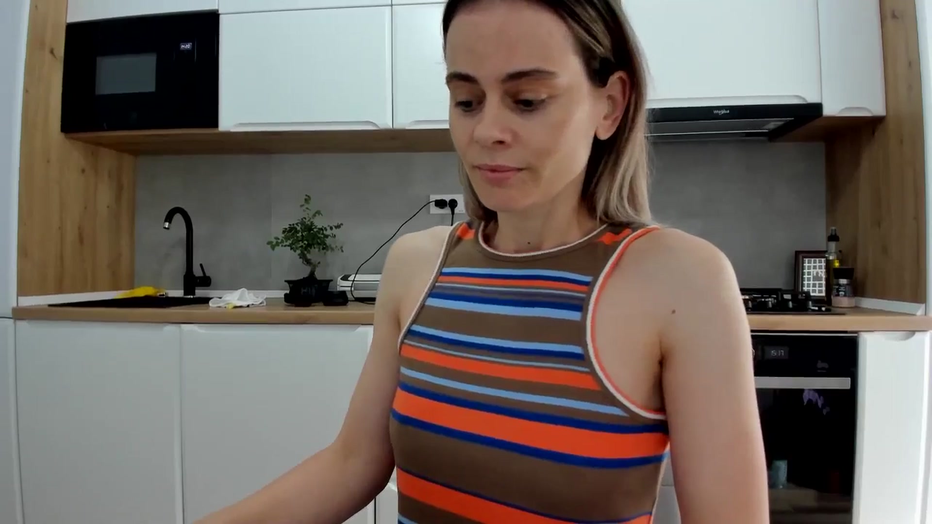 Gallery image thumbnail from DebbyPaige's myfreecams stream on, 05/21/2025, 12:38 image 3 of 20