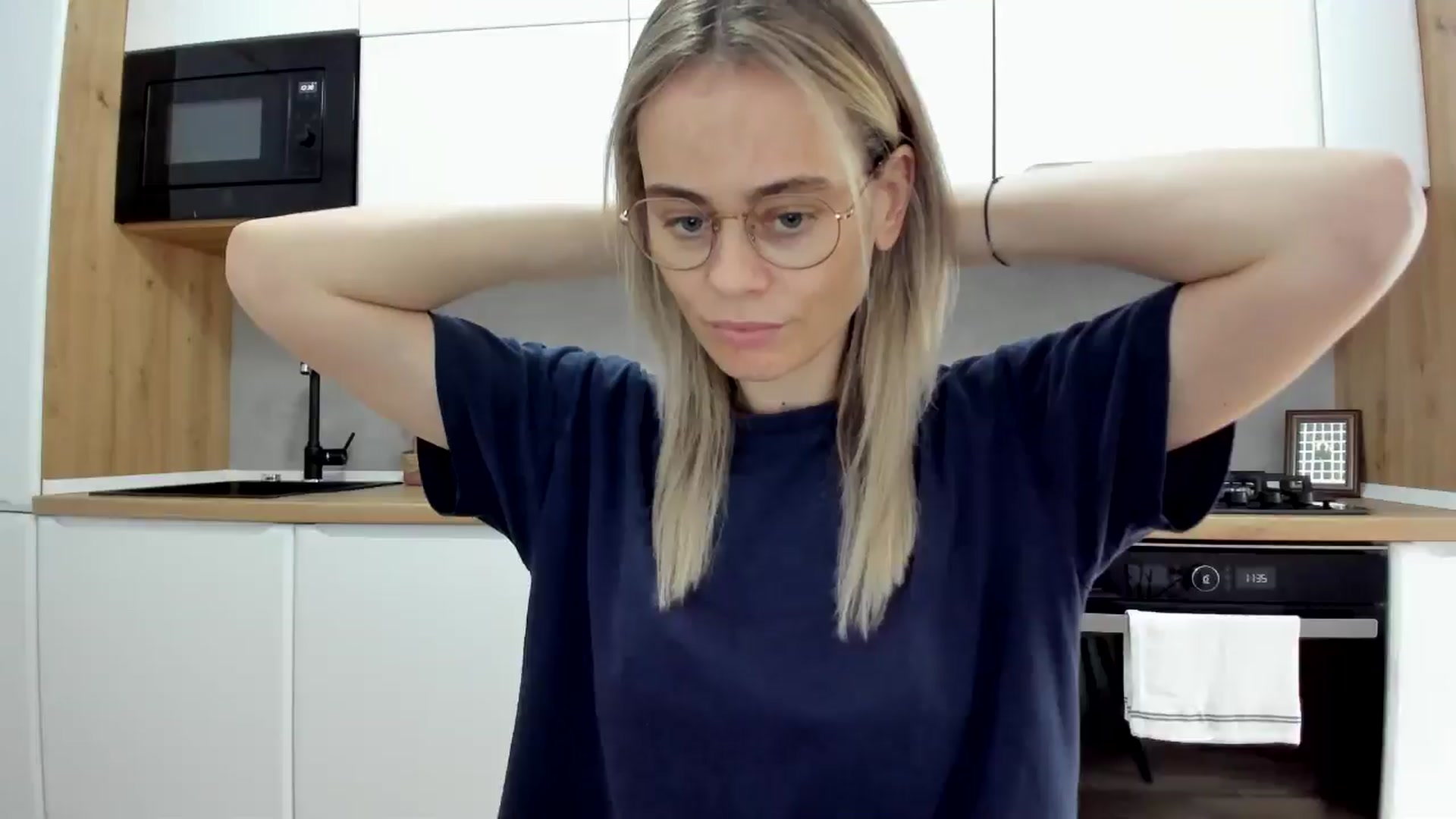 Gallery image thumbnail from DebbyPaige's myfreecams stream on, 05/26/2025, 08:42 image 18 of 20