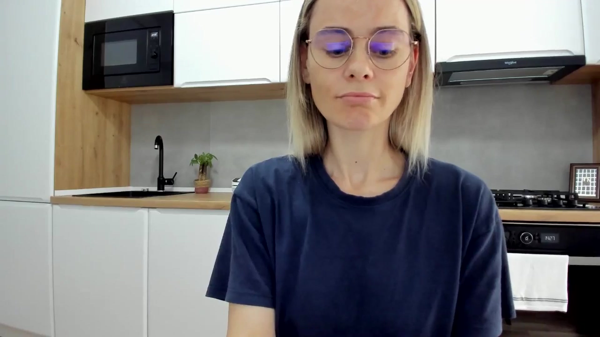 Gallery image thumbnail from DebbyPaige's myfreecams stream on, 05/26/2025, 11:48 image 3 of 20