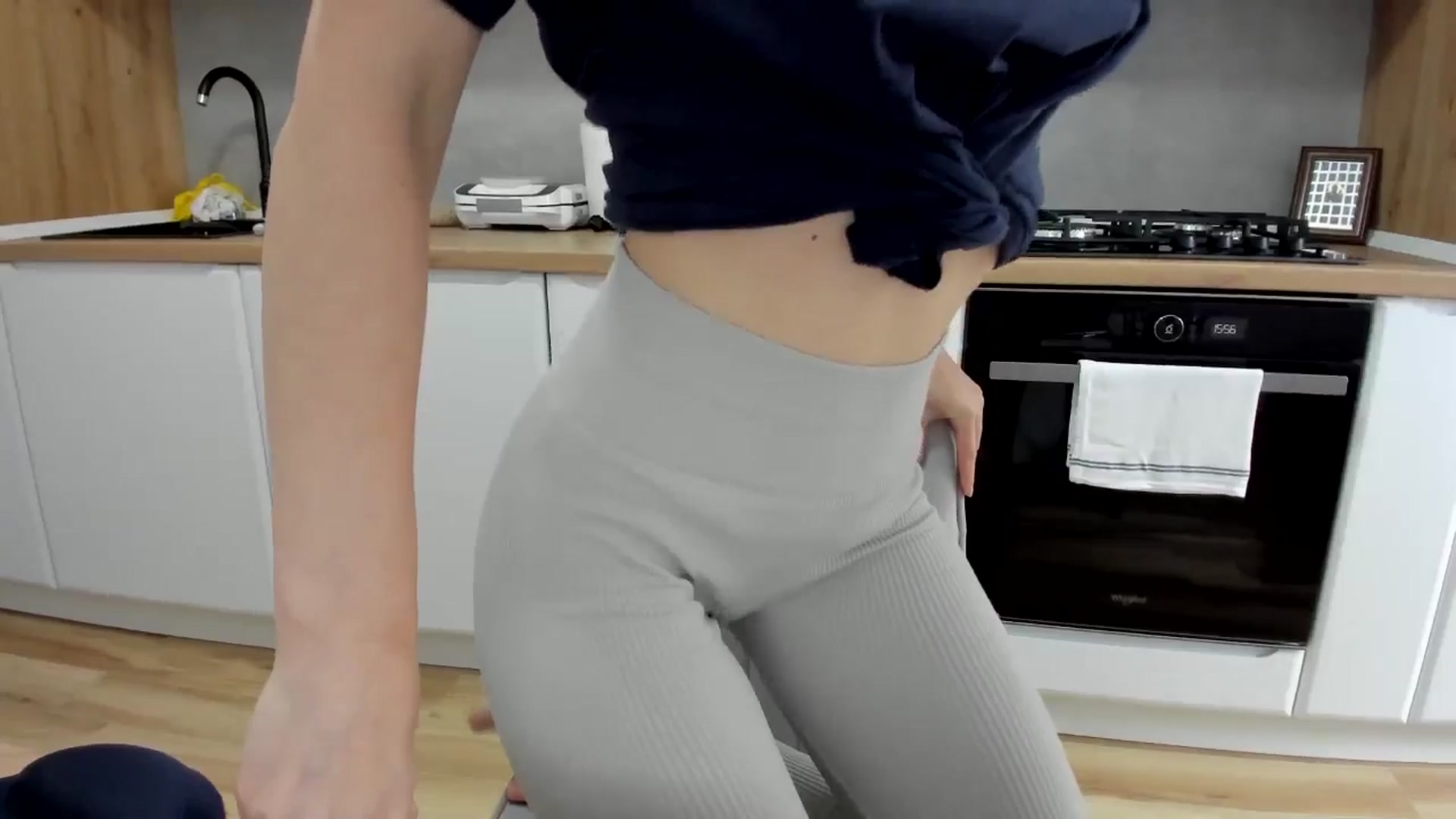 Gallery image thumbnail from DebbyPaige's myfreecams stream on, 05/26/2025, 13:03 image 19 of 20