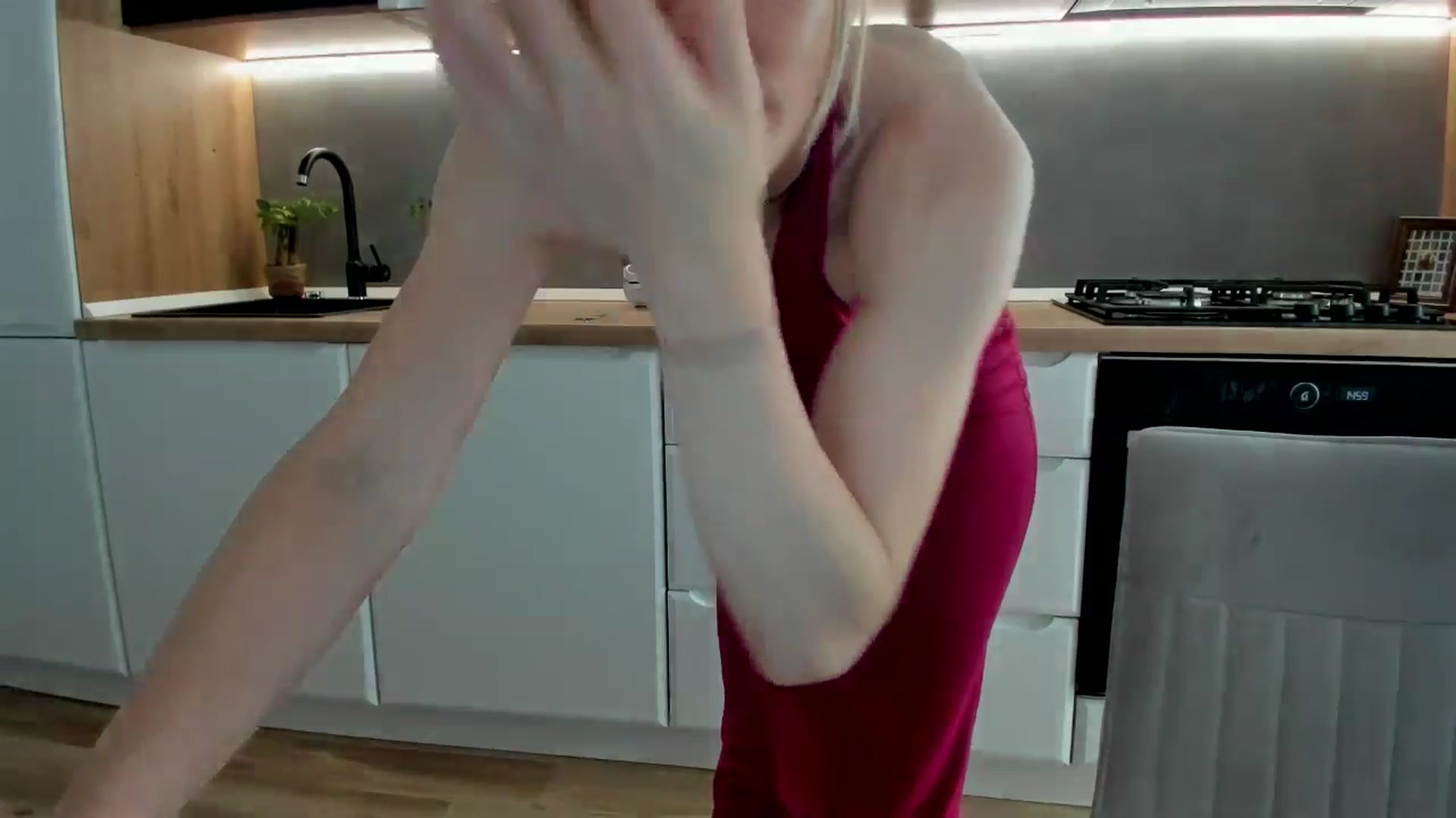 Gallery image thumbnail from DebbyPaige's myfreecams stream on, 05/28/2025, 12:16 image 18 of 20