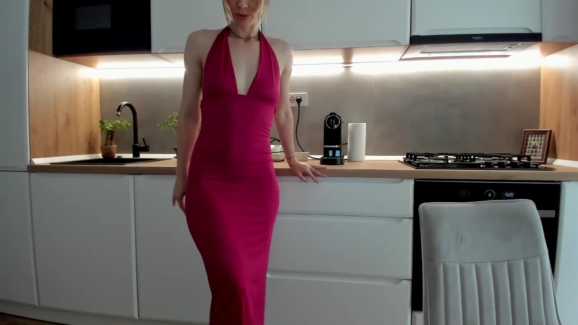 Gallery image thumbnail from DebbyPaige's myfreecams stream on, 05/28/2025, 13:19 image 1 of 20