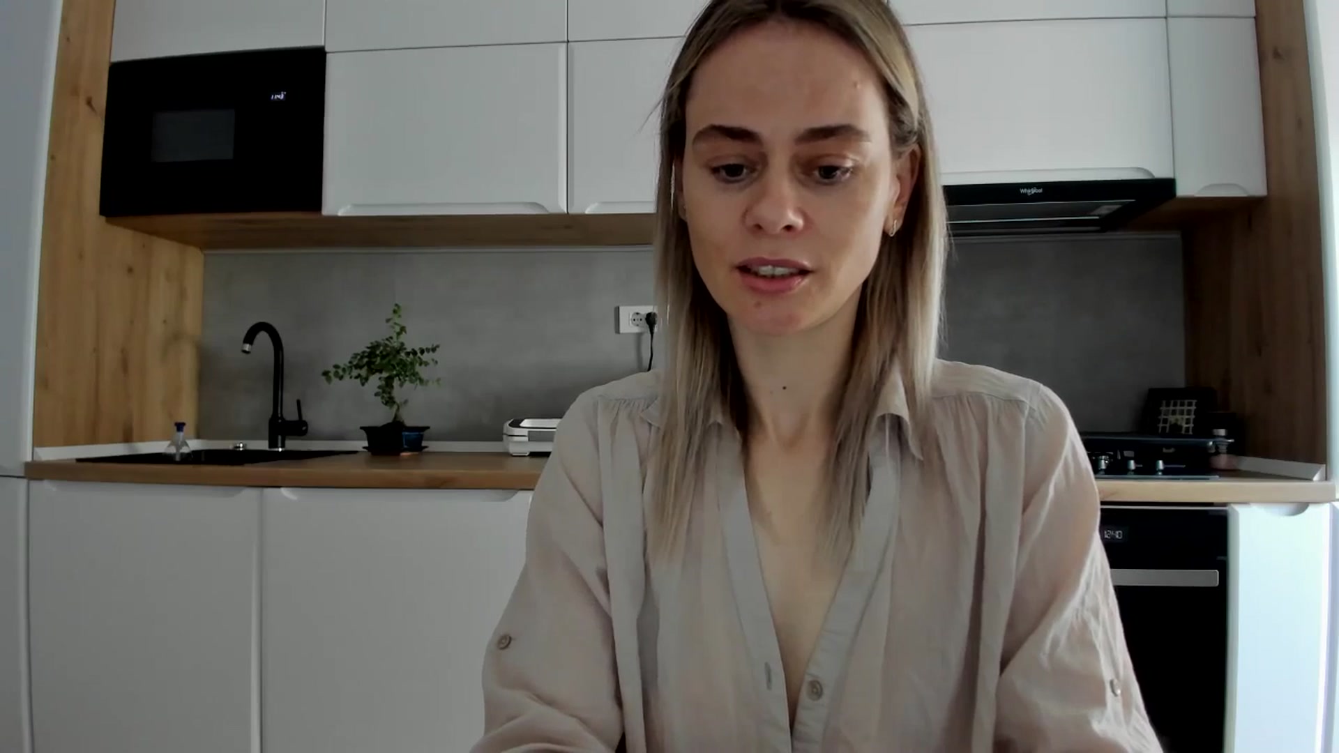 Gallery image thumbnail from DebbyPaige's myfreecams stream on, 05/29/2025, 14:22 image 2 of 20