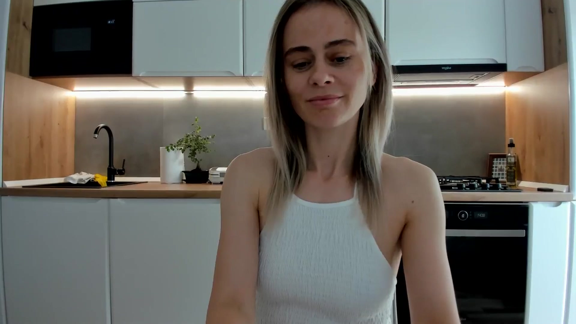 Gallery image thumbnail from DebbyPaige's myfreecams stream on, 06/01/2025, 14:49 image 2 of 20