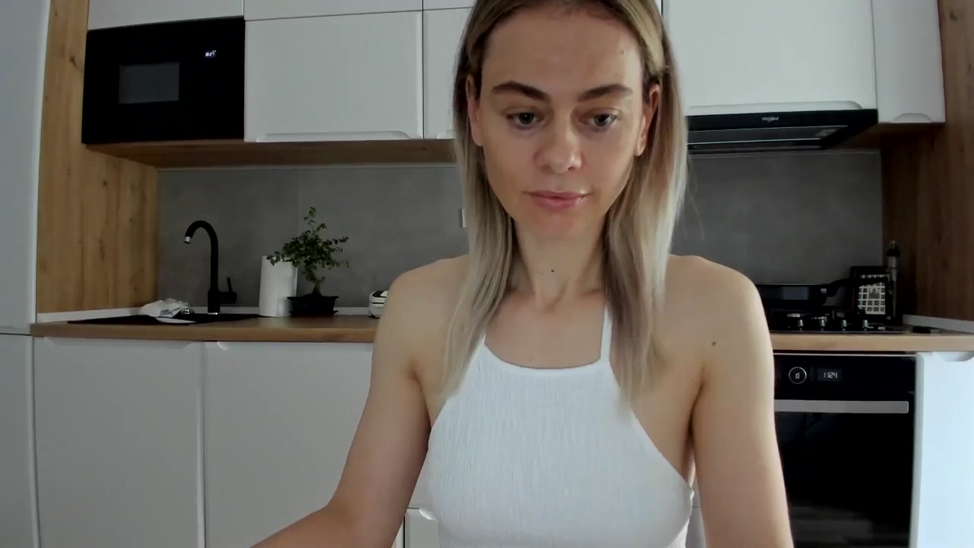 Gallery image thumbnail from DebbyPaige's myfreecams stream on, 06/02/2025, 09:15 image 9 of 20