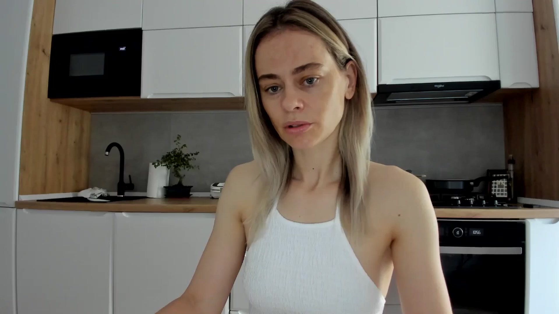 Gallery image thumbnail from DebbyPaige's myfreecams stream on, 06/02/2025, 09:15 image 2 of 20