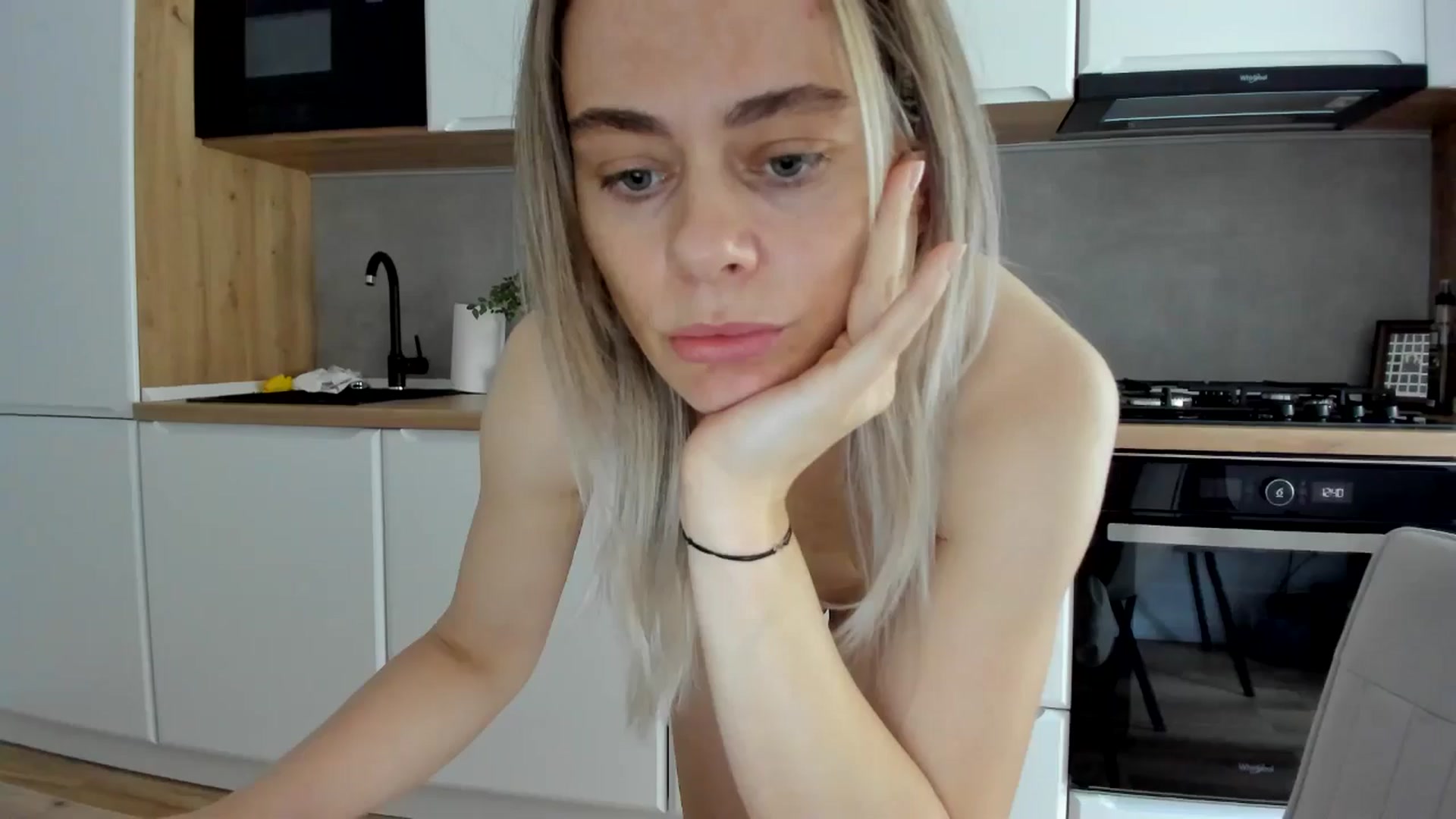 Gallery image thumbnail from DebbyPaige's myfreecams stream on, 06/02/2025, 10:48 image 5 of 20