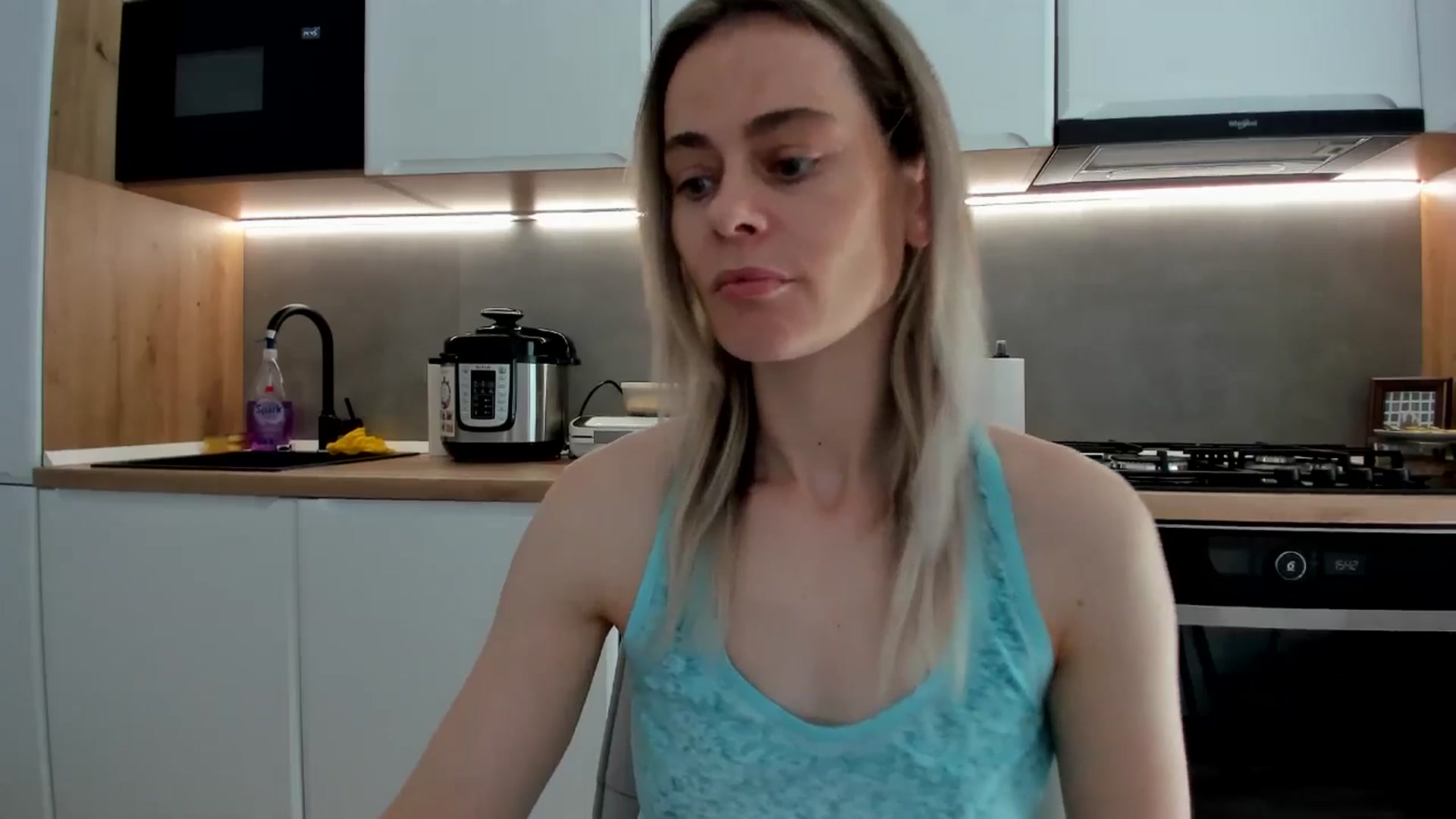 Gallery image thumbnail from DebbyPaige's myfreecams stream on, 06/02/2025, 13:59 image 3 of 20