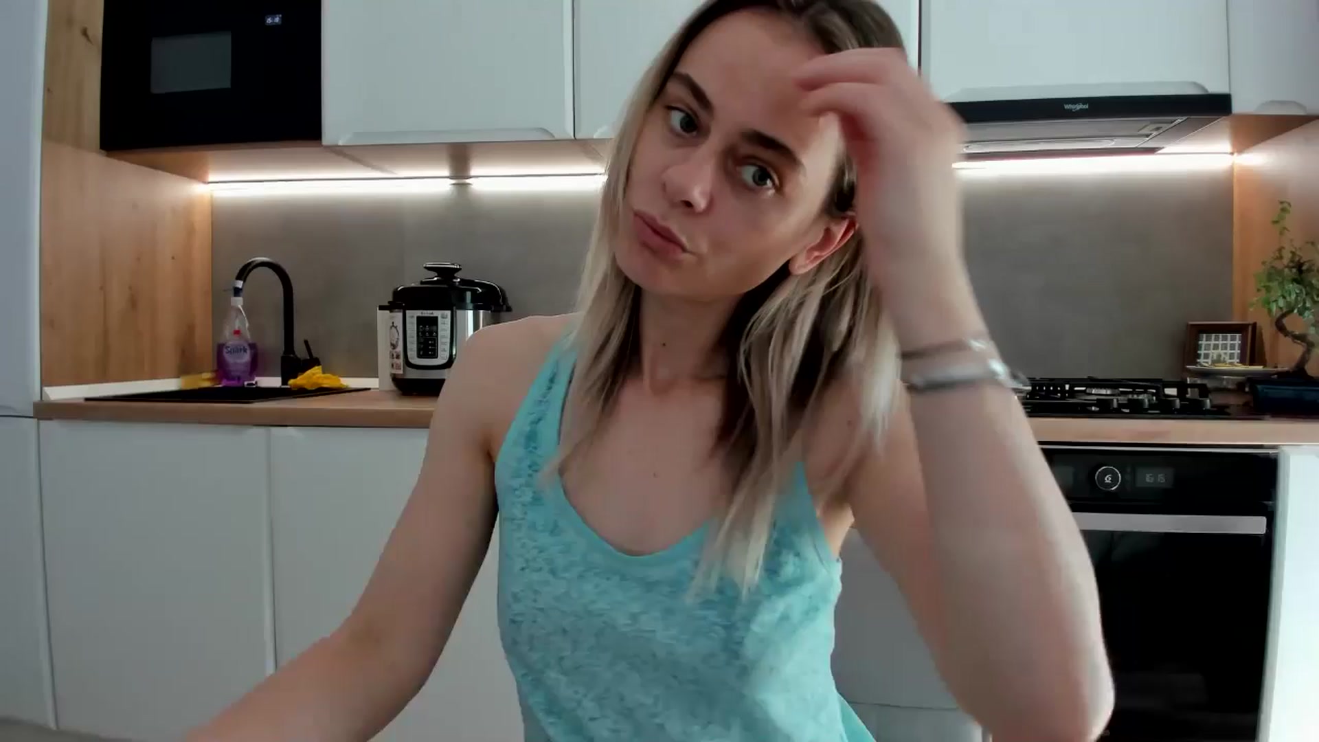 Gallery image thumbnail from DebbyPaige's myfreecams stream on, 06/02/2025, 13:59 image 11 of 20