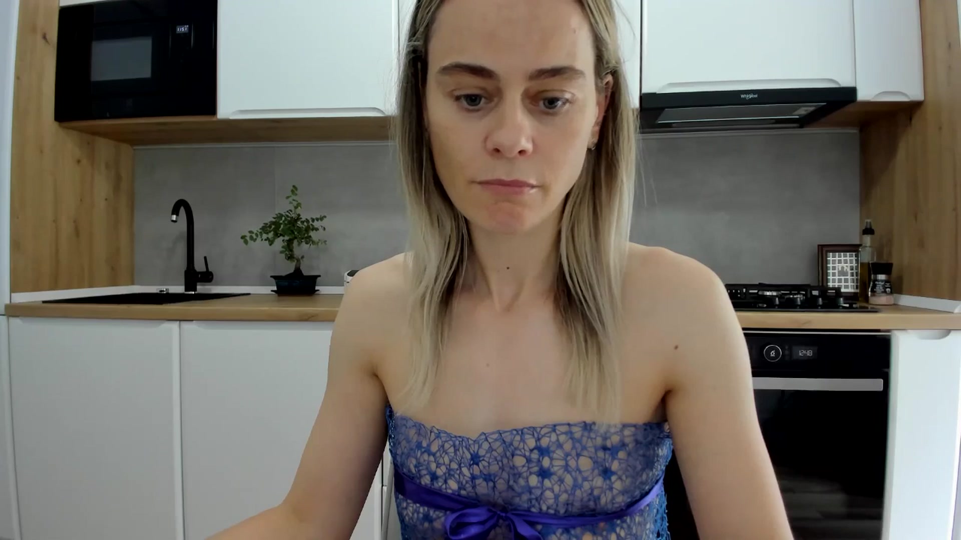 Gallery image thumbnail from DebbyPaige's myfreecams stream on, 06/04/2025, 11:01 image 13 of 20