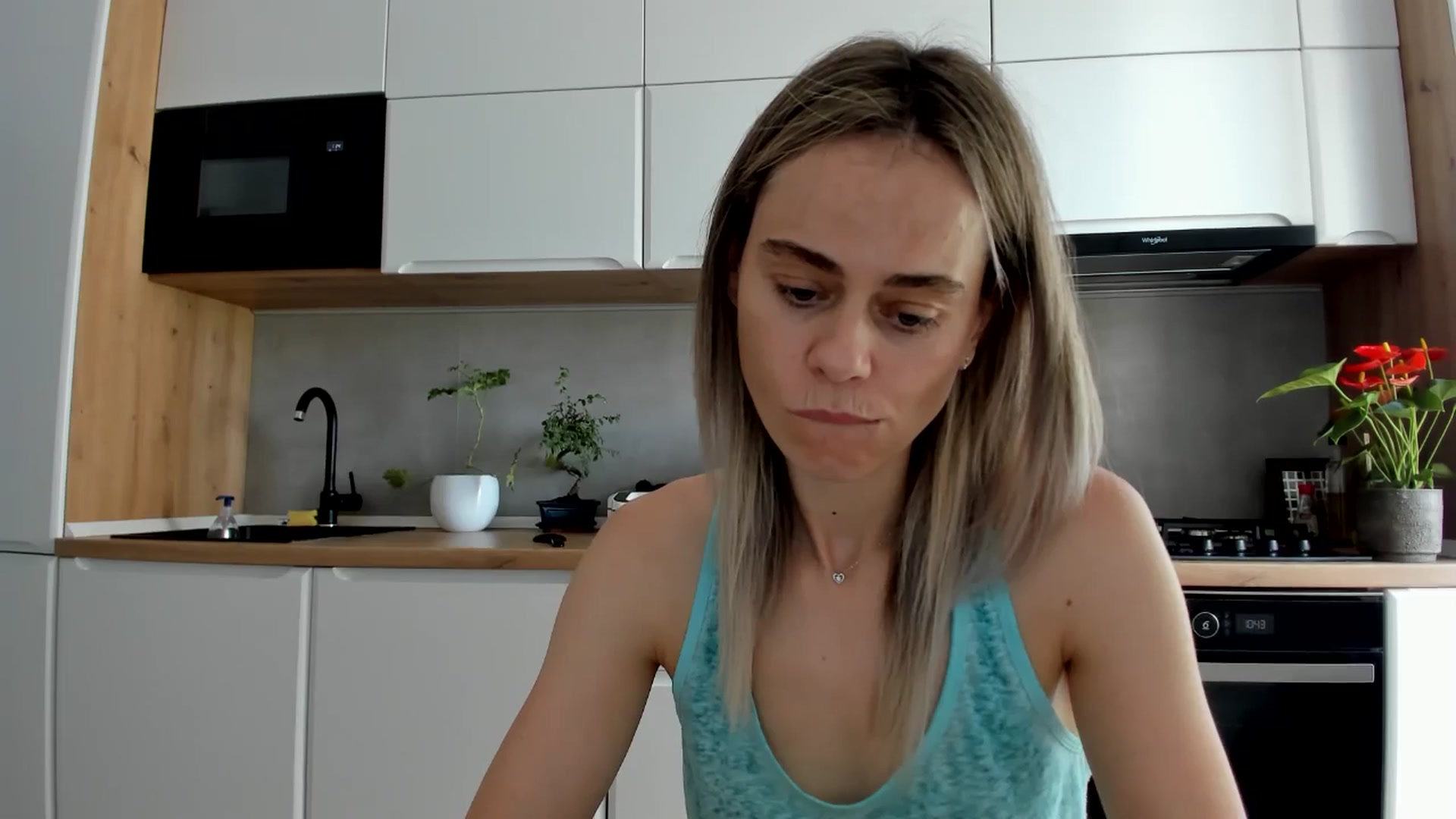 Gallery image thumbnail from DebbyPaige's myfreecams stream on, 06/12/2025, 07:51 image 14 of 20