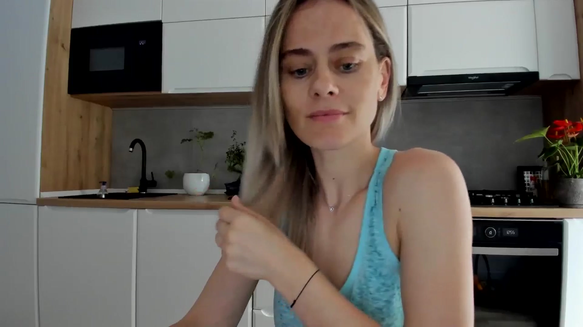 Gallery image thumbnail from DebbyPaige's myfreecams stream on, 06/12/2025, 10:18 image 18 of 20