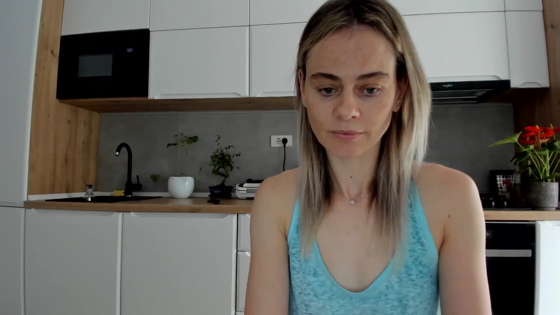 Gallery image thumbnail from DebbyPaige's myfreecams stream on, 06/12/2025, 10:18 image 2 of 20
