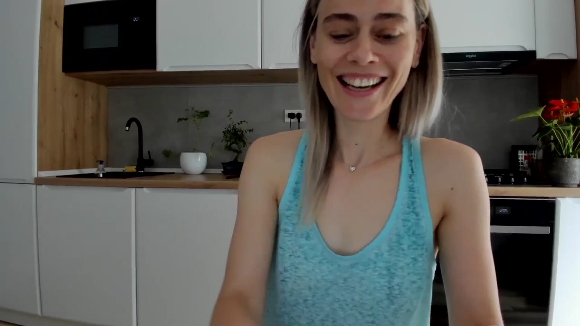 Gallery image thumbnail from DebbyPaige's myfreecams stream on, 06/12/2025, 10:18 image 10 of 20