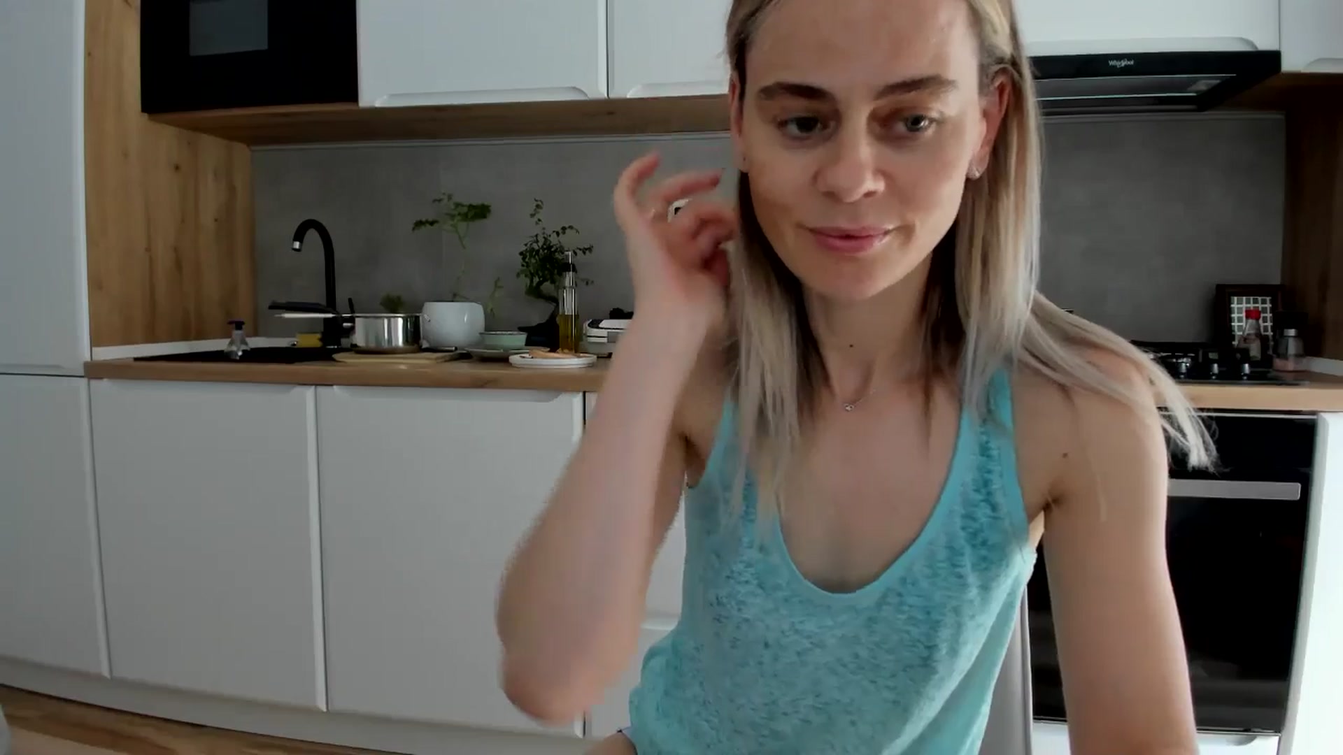 Gallery image thumbnail from DebbyPaige's myfreecams stream on, 06/12/2025, 14:09 image 5 of 20