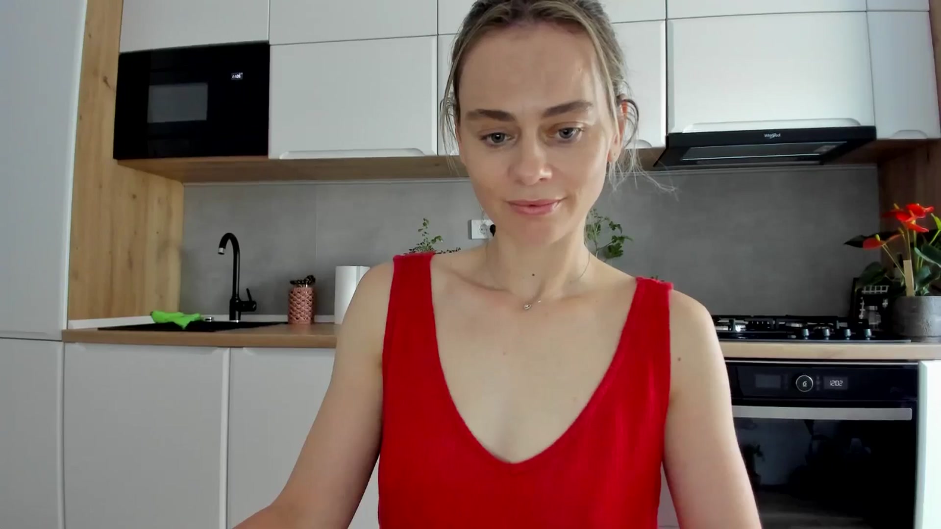 Gallery image thumbnail from DebbyPaige's myfreecams stream on, 06/16/2025, 09:21 image 16 of 20
