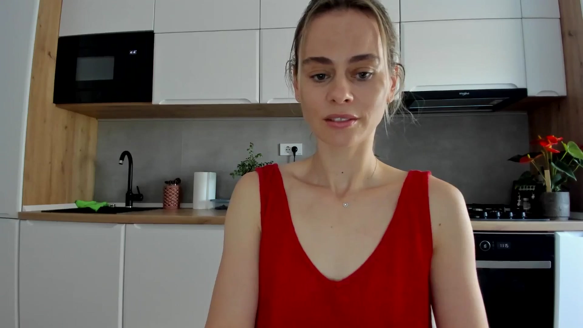 Gallery image thumbnail from DebbyPaige's myfreecams stream on, 06/16/2025, 09:21 image 2 of 20
