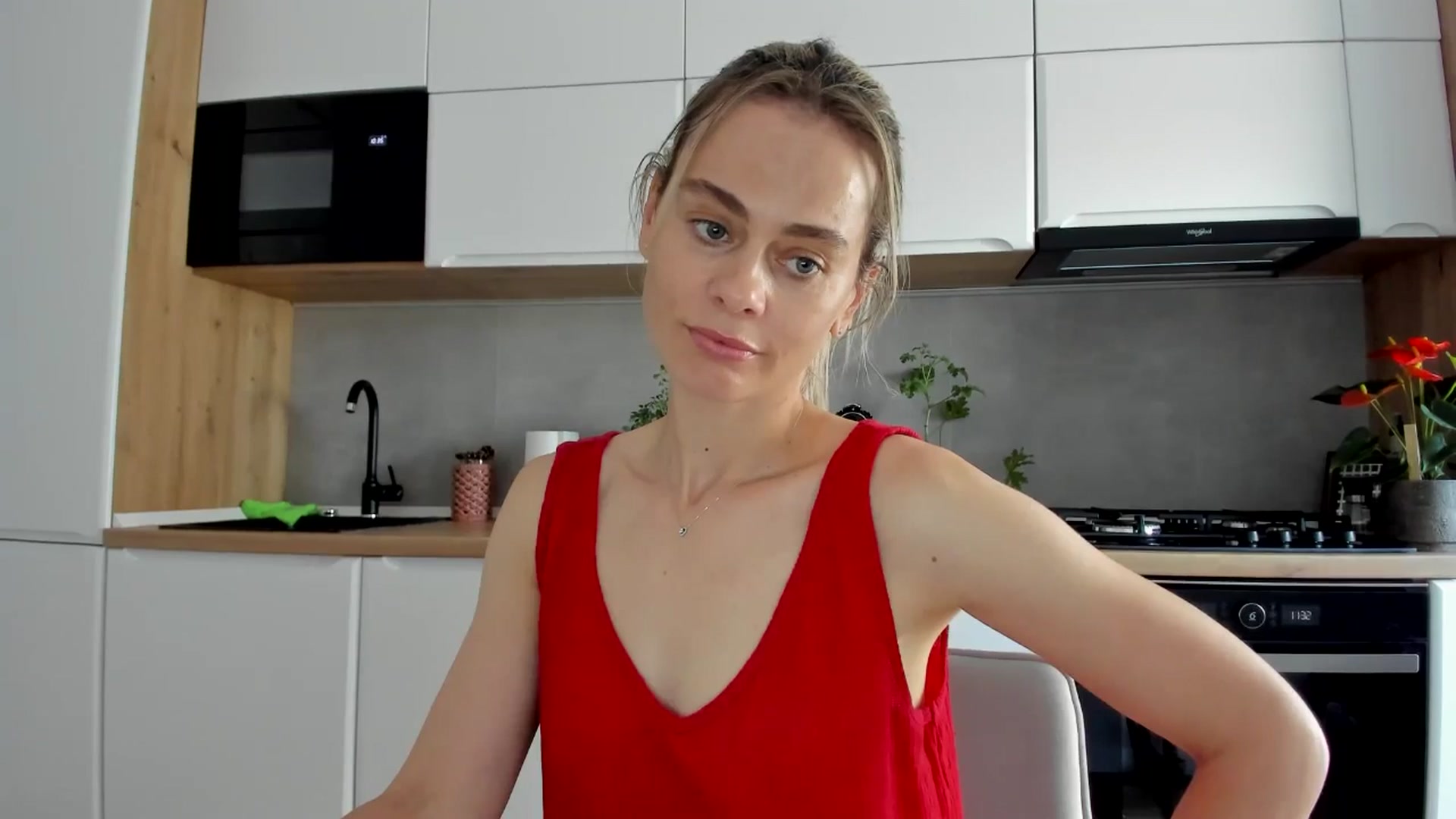 Gallery image thumbnail from DebbyPaige's myfreecams stream on, 06/16/2025, 09:21 image 7 of 20