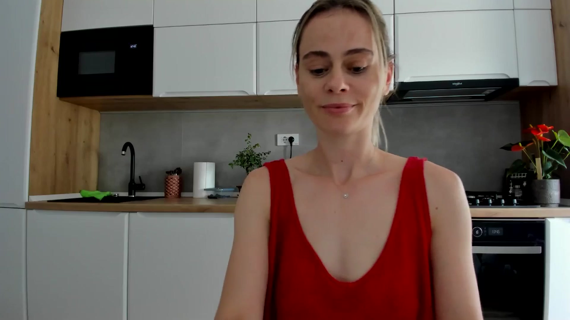 Gallery image thumbnail from DebbyPaige's myfreecams stream on, 06/16/2025, 11:05 image 13 of 20