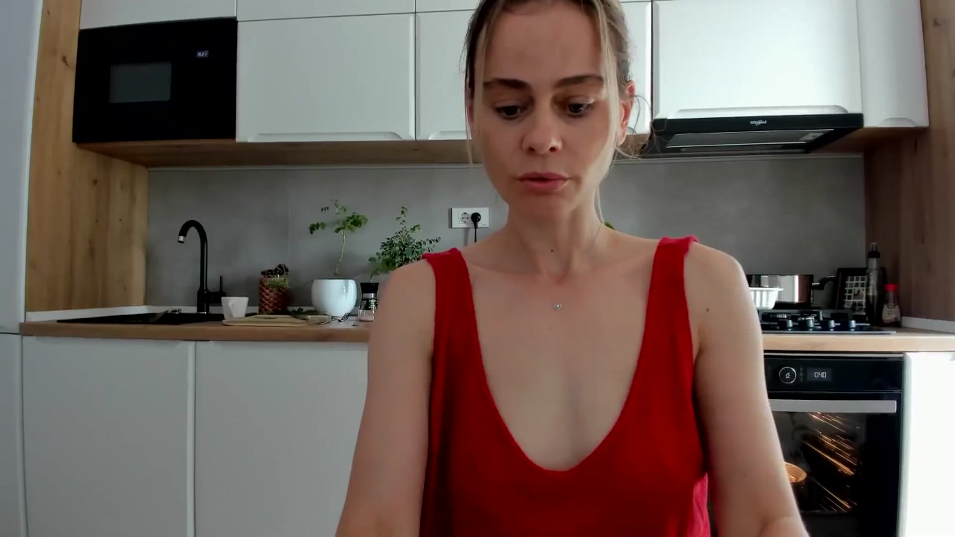 Gallery image thumbnail from DebbyPaige's myfreecams stream on, 06/16/2025, 14:23 image 8 of 20