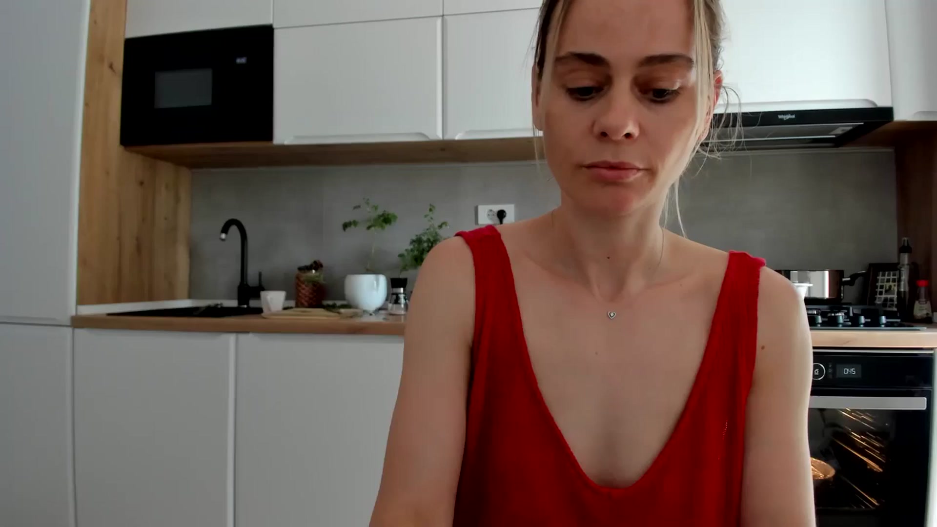 Gallery image thumbnail from DebbyPaige's myfreecams stream on, 06/16/2025, 14:23 image 9 of 20