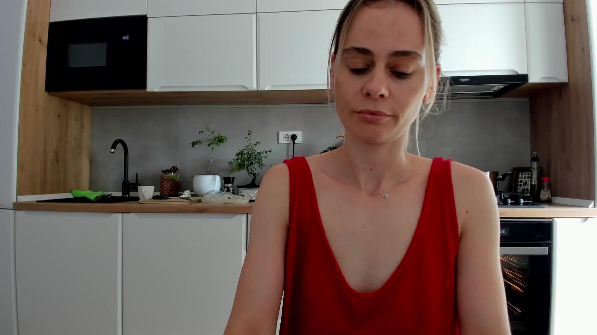 Gallery image thumbnail from DebbyPaige's myfreecams stream on, 06/16/2025, 14:23 image 5 of 20