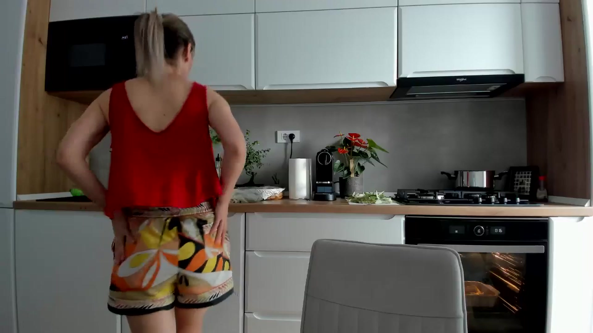 Gallery image thumbnail from DebbyPaige's myfreecams stream on, 06/16/2025, 14:23 image 3 of 20