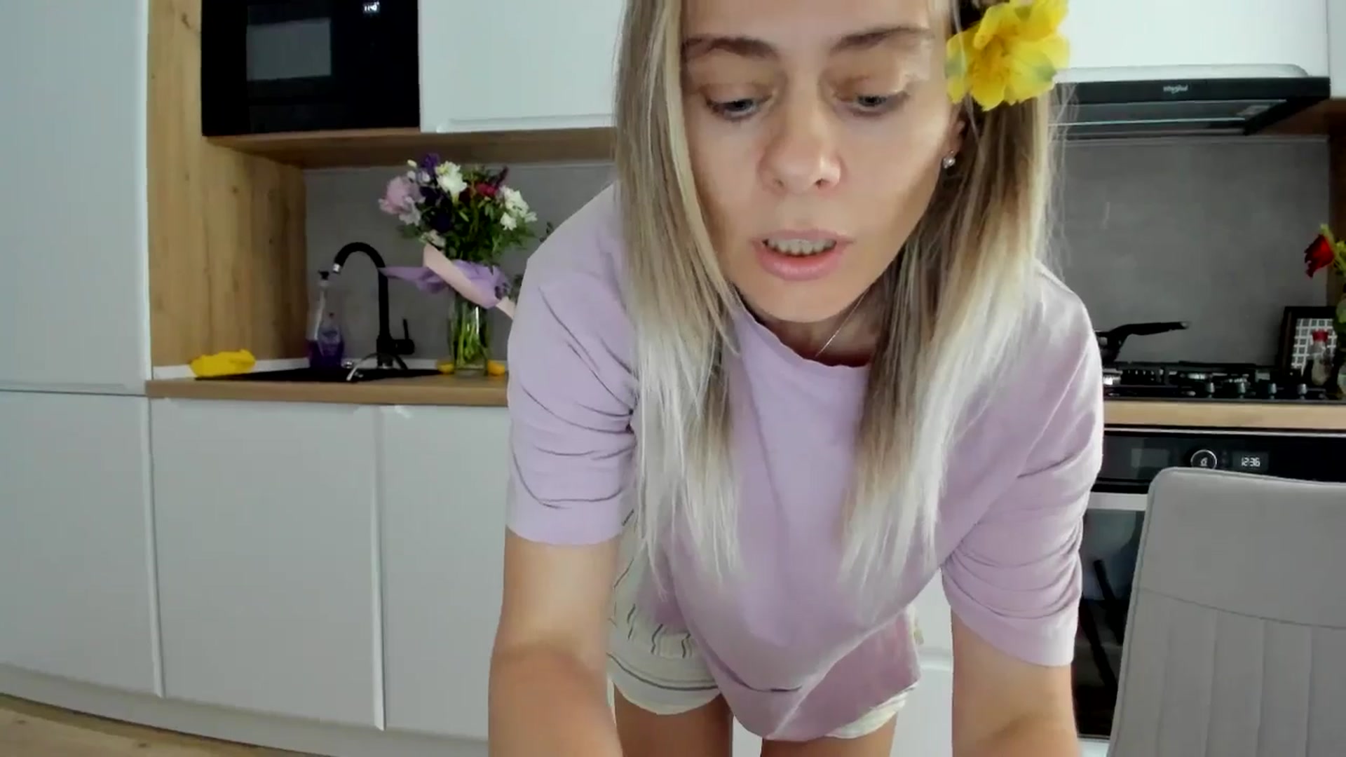 Gallery image thumbnail from DebbyPaige's myfreecams stream on, 07/01/2025, 10:46 image 12 of 20