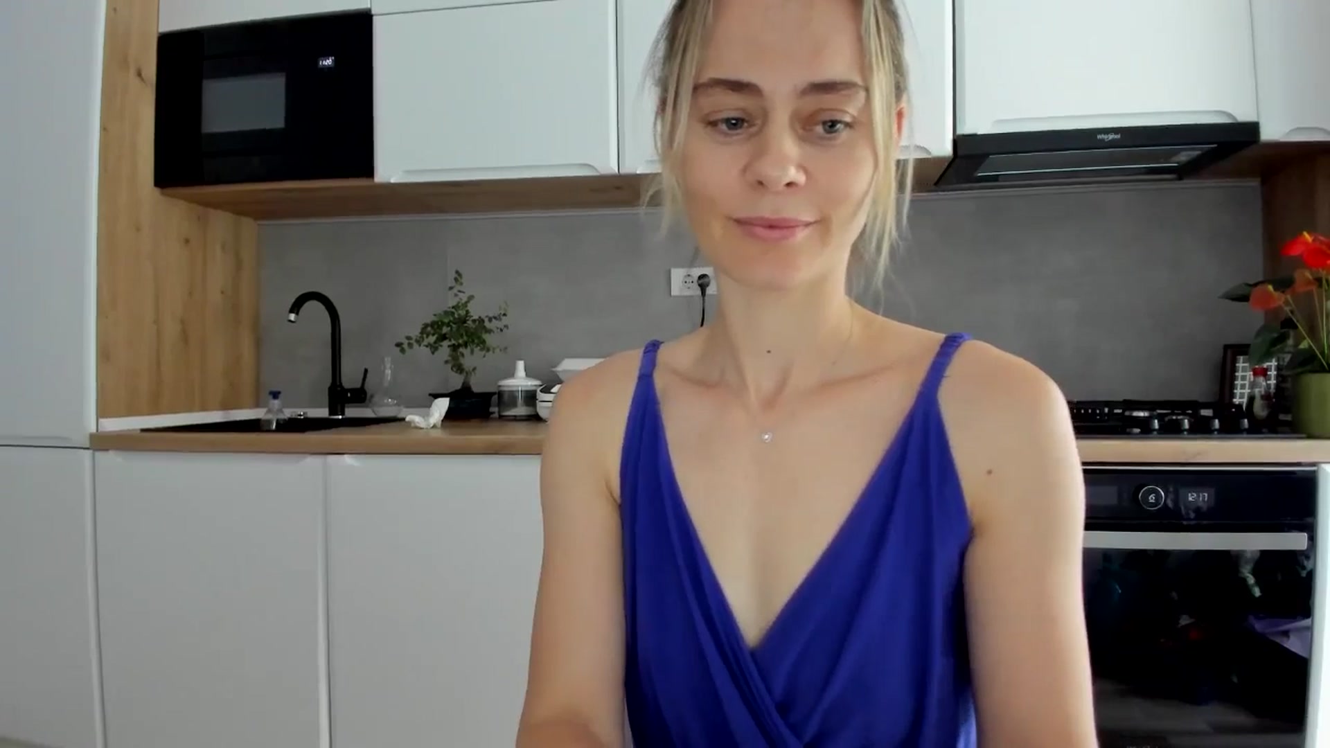 Gallery image thumbnail from DebbyPaige's myfreecams stream on, 07/03/2025, 09:25 image 20 of 20