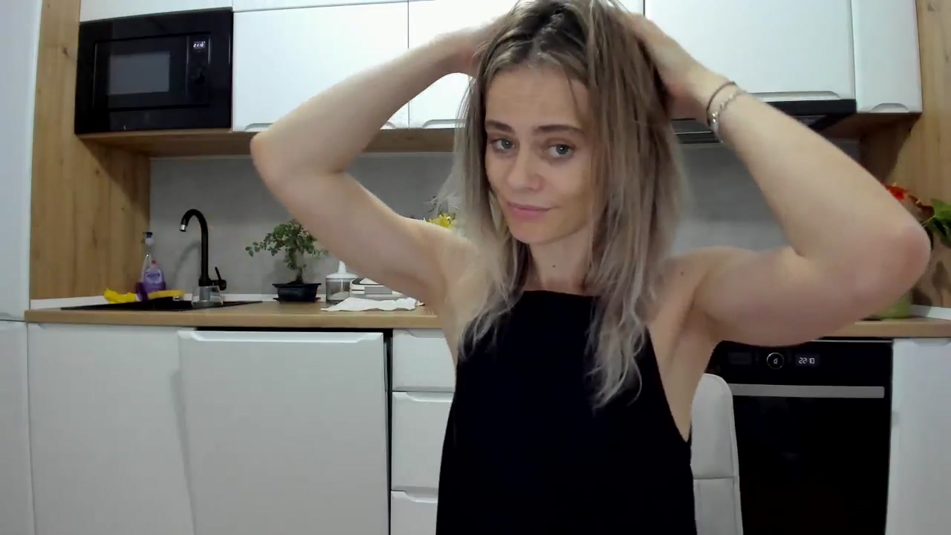 Gallery image thumbnail from DebbyPaige's myfreecams stream on, 07/03/2025, 20:40 image 8 of 20