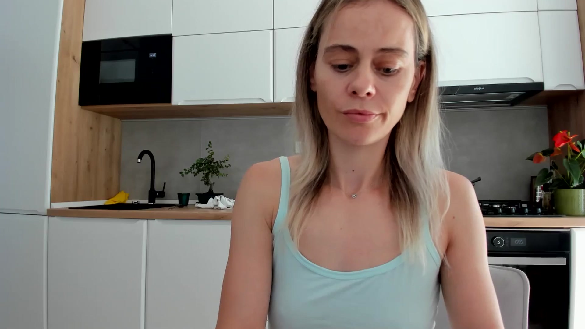 Gallery image thumbnail from DebbyPaige's myfreecams stream on, 07/07/2025, 13:25 image 12 of 20