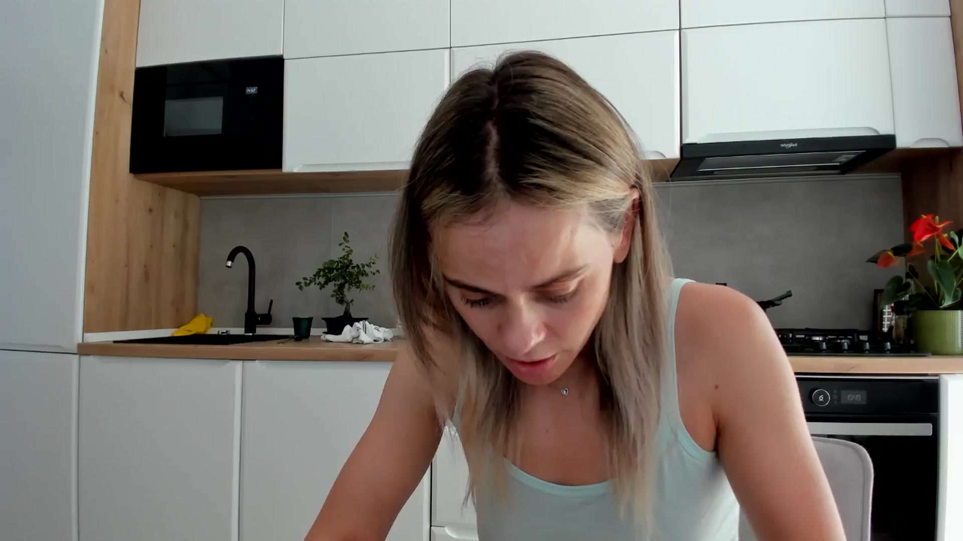 Gallery image thumbnail from DebbyPaige's myfreecams stream on, 07/07/2025, 13:25 image 10 of 20
