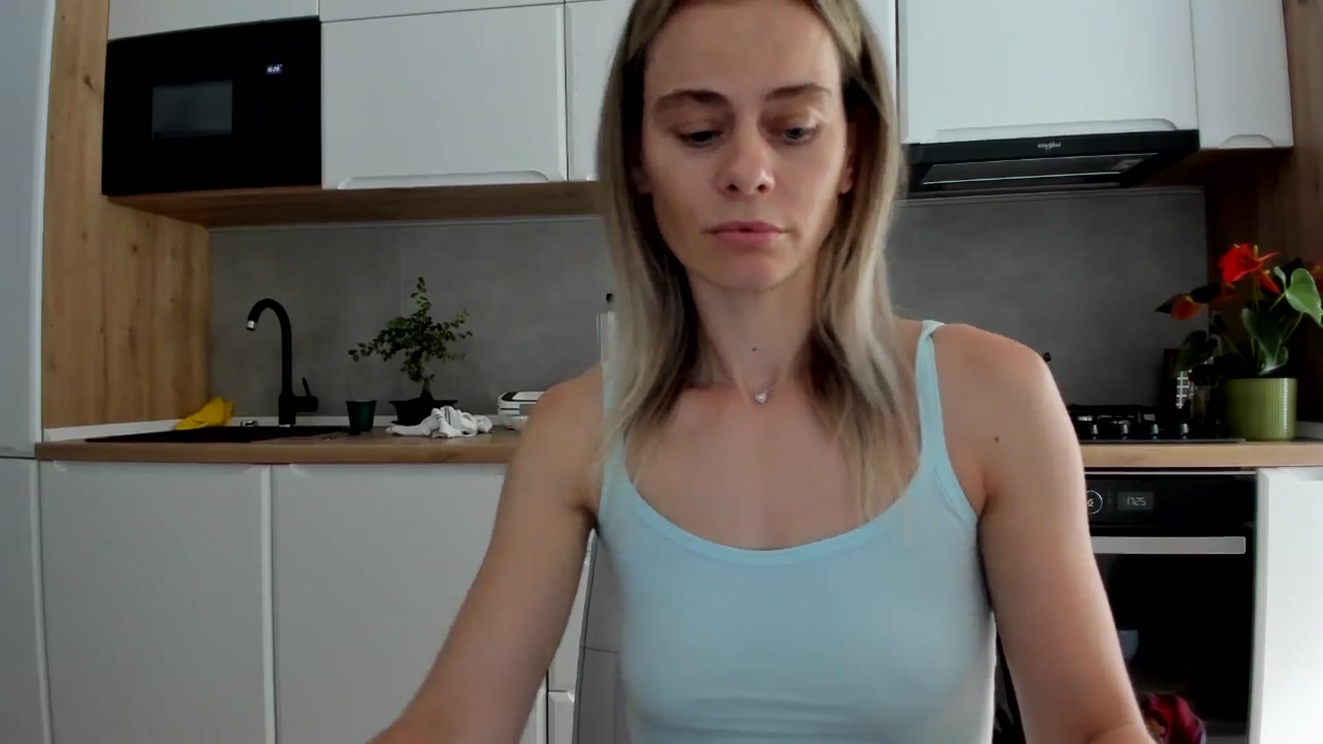 Gallery image thumbnail from DebbyPaige's myfreecams stream on, 07/07/2025, 16:06 image 7 of 20