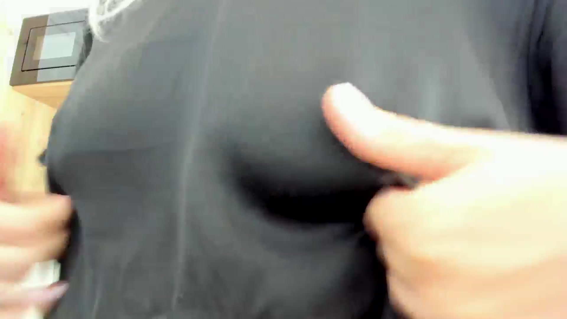 Gallery image thumbnail from DebbyPaige's myfreecams stream on, 07/09/2025, 14:13 image 16 of 20