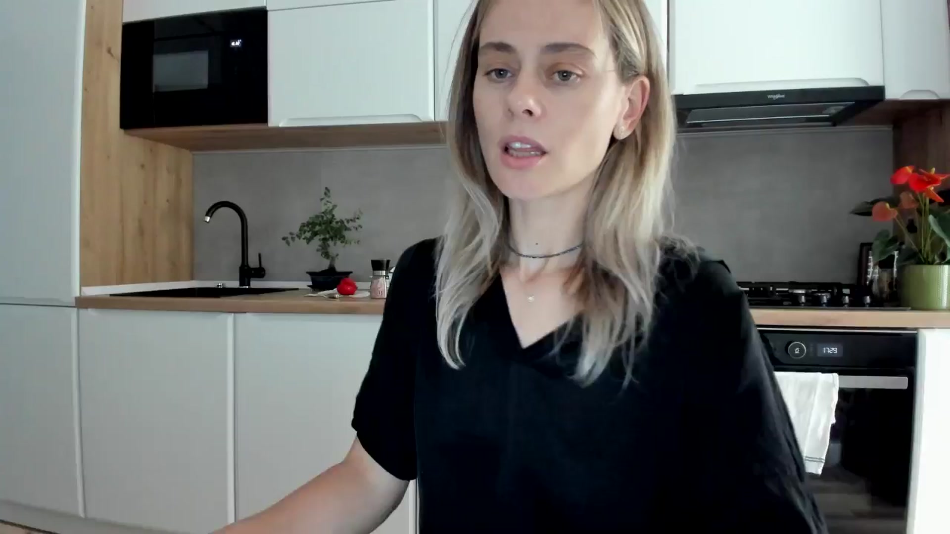 Gallery image thumbnail from DebbyPaige's myfreecams stream on, 07/09/2025, 14:43 image 7 of 20