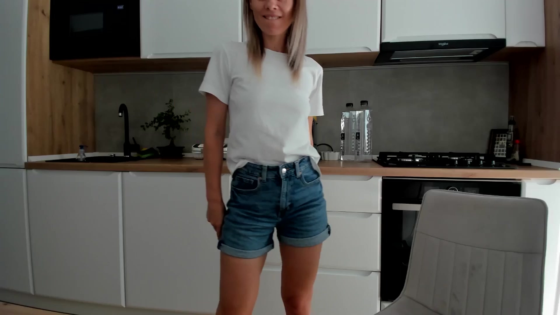 Gallery image thumbnail from DebbyPaige's myfreecams stream on, 07/15/2025, 13:41 image 17 of 20