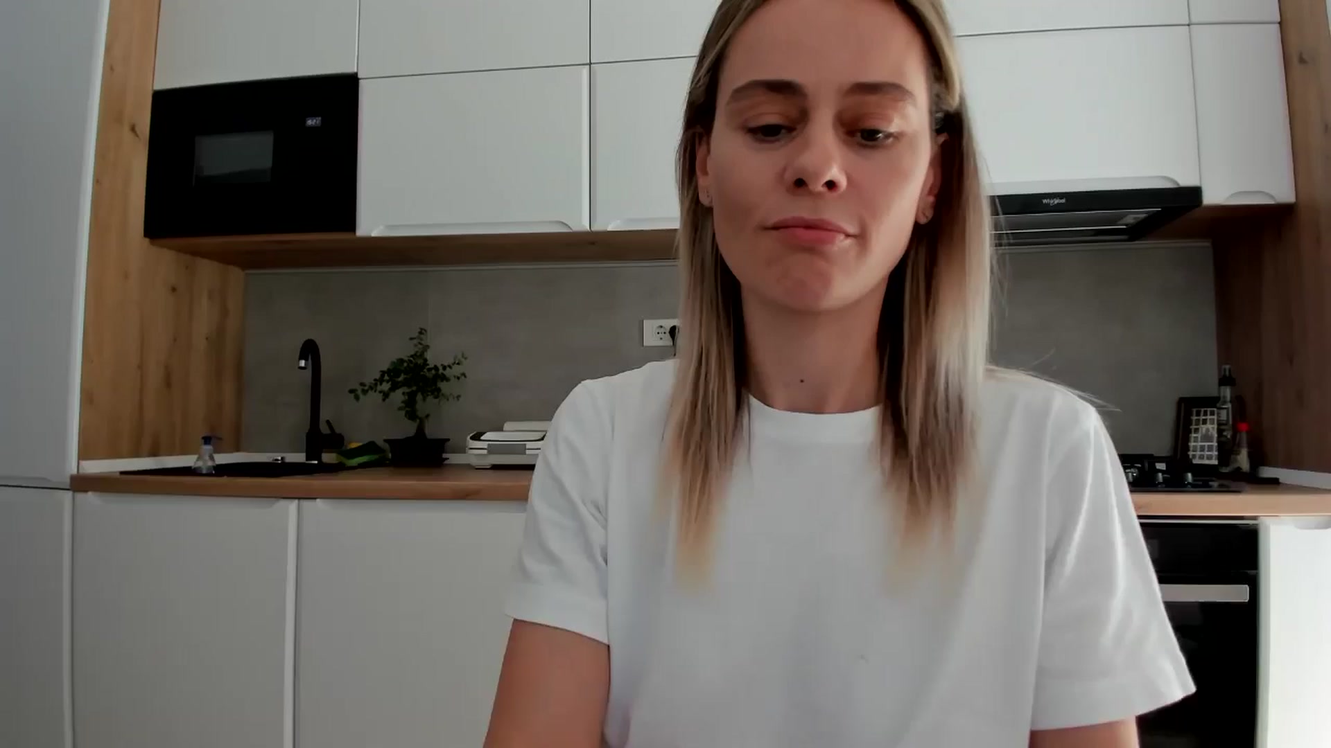 Gallery image thumbnail from DebbyPaige's myfreecams stream on, 07/15/2025, 13:41 image 11 of 20