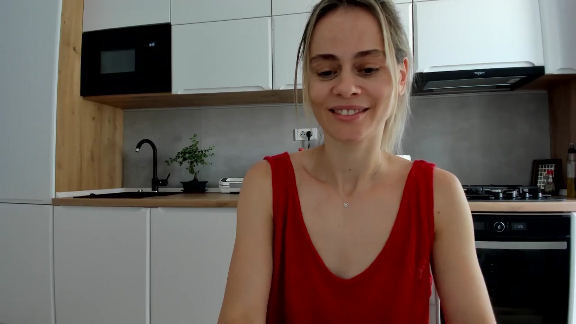 Gallery image thumbnail from DebbyPaige's myfreecams stream on, 07/17/2025, 11:09 image 2 of 20