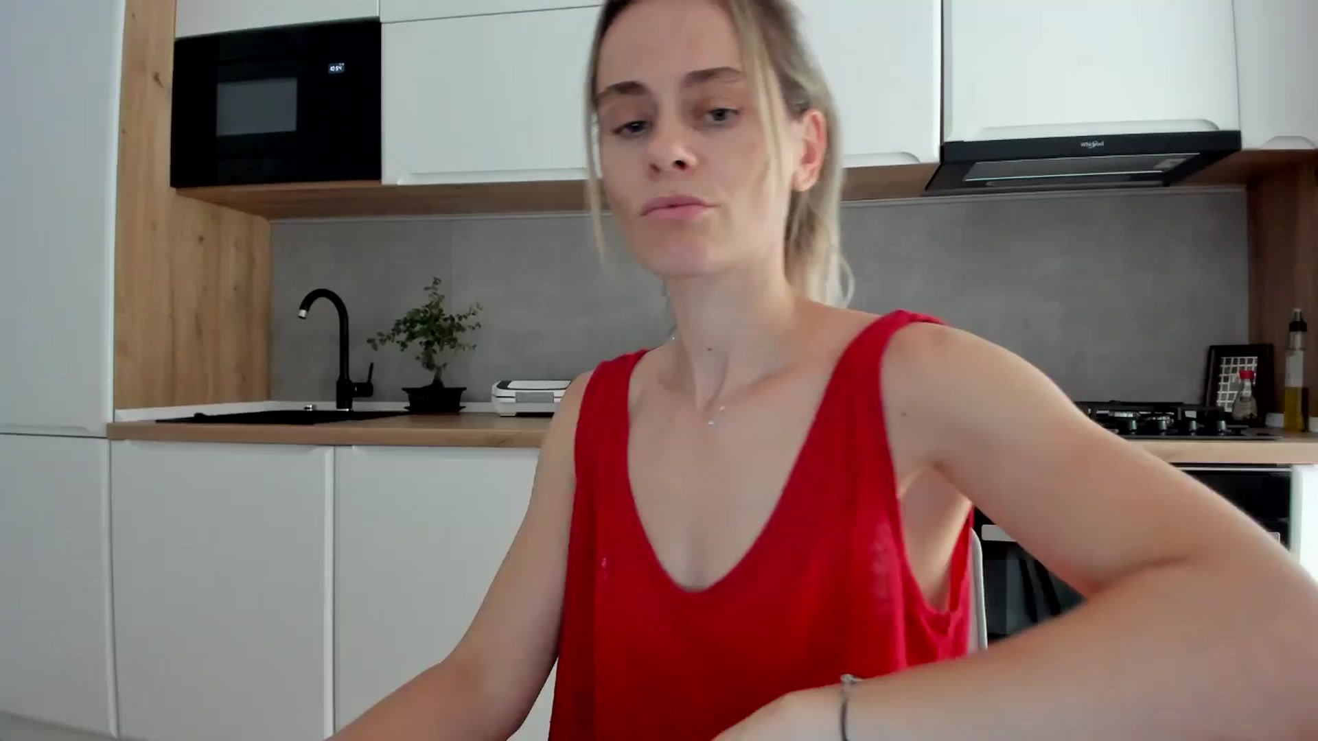 Gallery image thumbnail from DebbyPaige's myfreecams stream on, 07/17/2025, 11:09 image 5 of 20