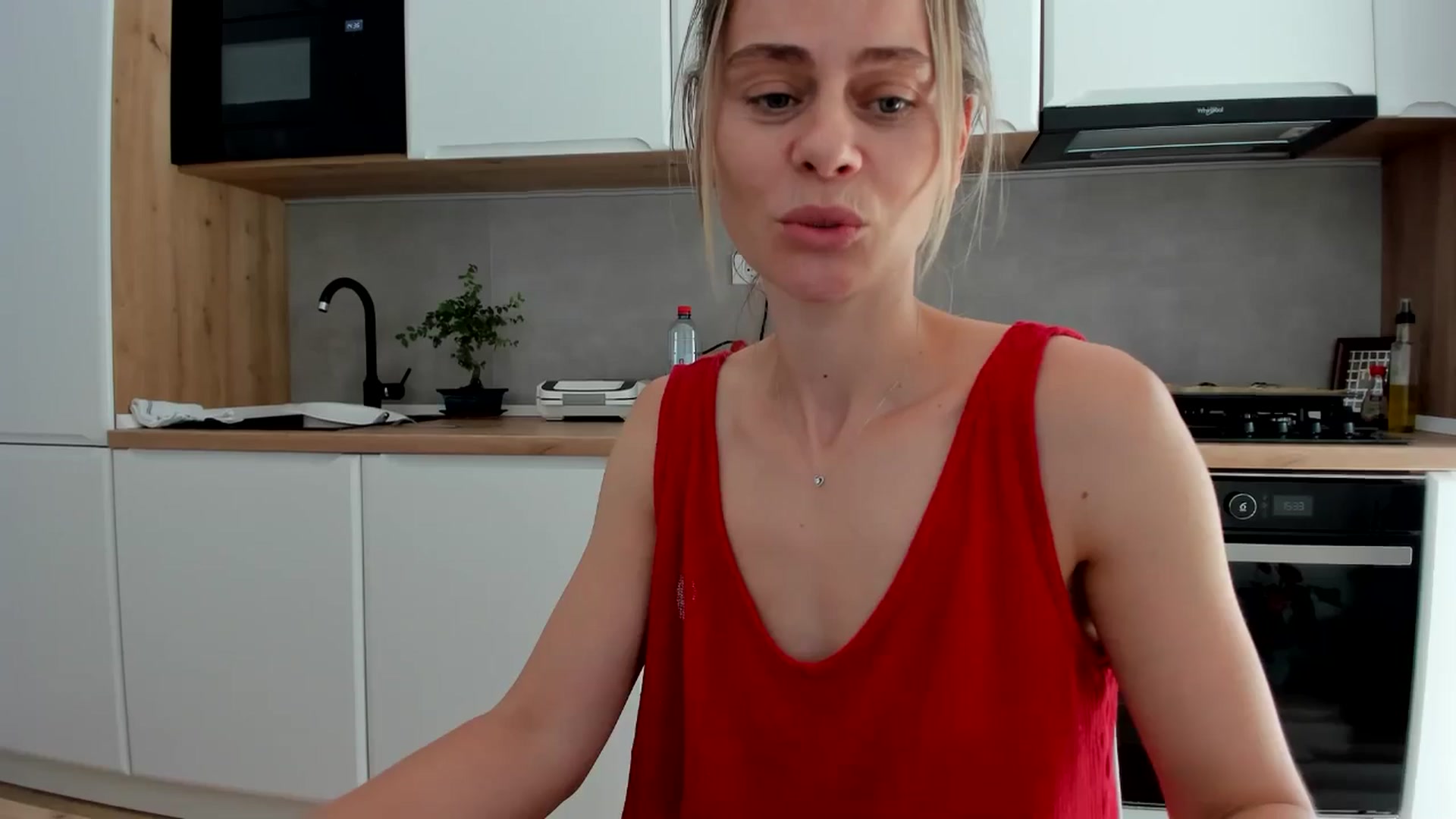 Gallery image thumbnail from DebbyPaige's myfreecams stream on, 07/17/2025, 13:17 image 11 of 20