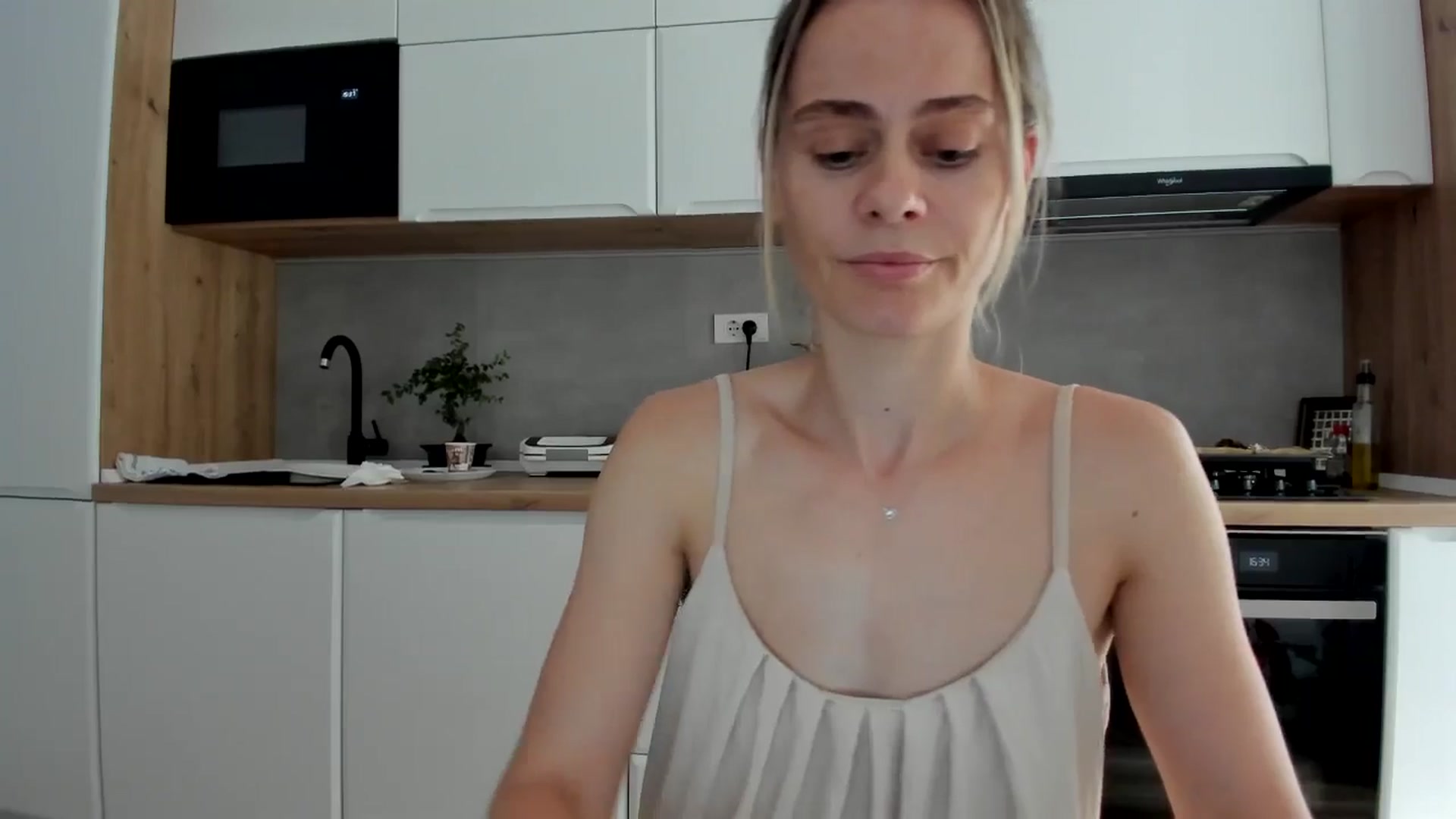 Gallery image thumbnail from DebbyPaige's myfreecams stream on, 07/17/2025, 13:44 image 6 of 20
