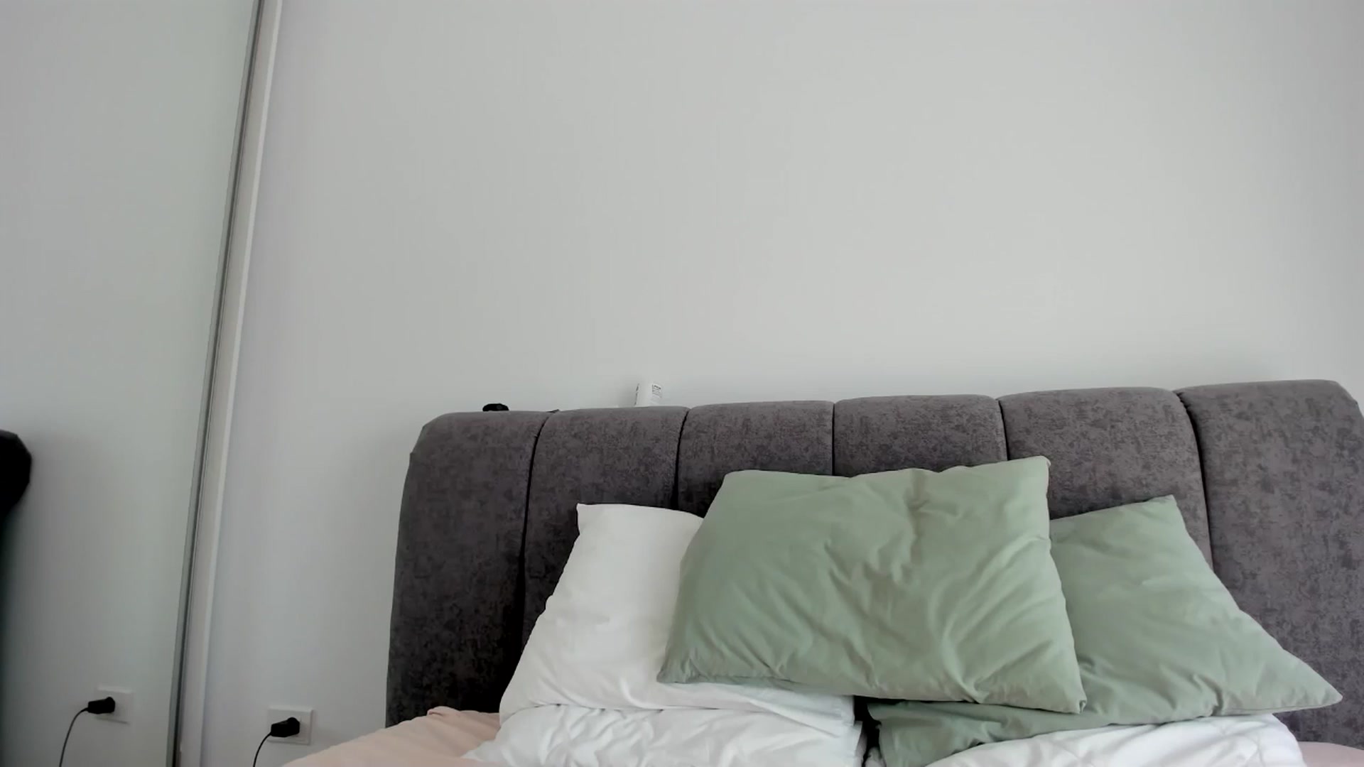 Gallery image thumbnail from DebbyPaige's myfreecams stream on, 07/27/2025, 12:32 image 9 of 20