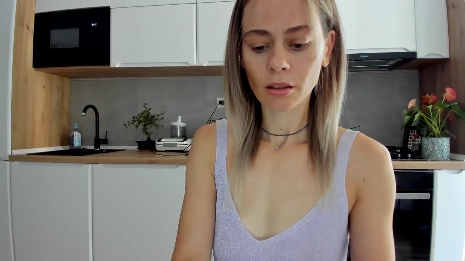 Gallery image thumbnail from DebbyPaige's myfreecams stream on, 08/02/2025, 08:29 image 3 of 20