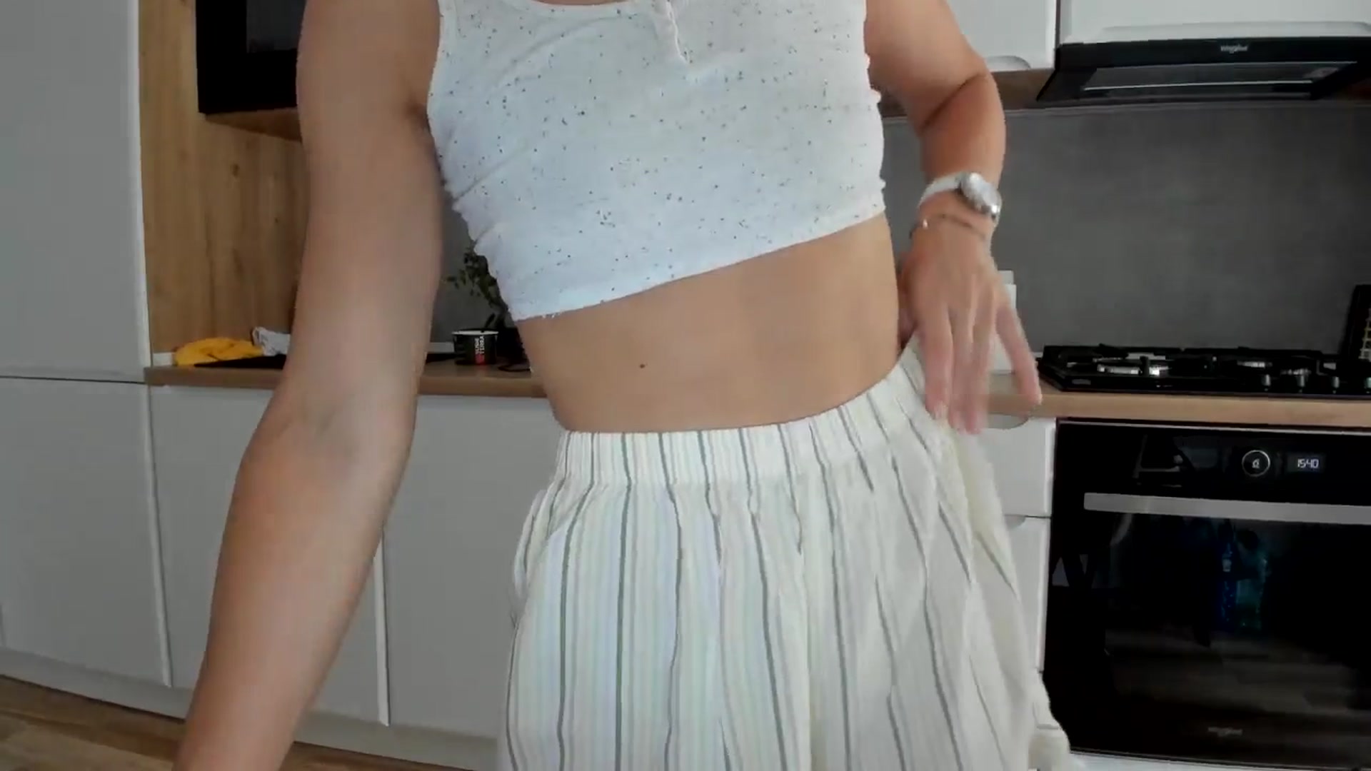 Gallery image thumbnail from DebbyPaige's myfreecams stream on, 08/05/2025, 12:51 image 15 of 20