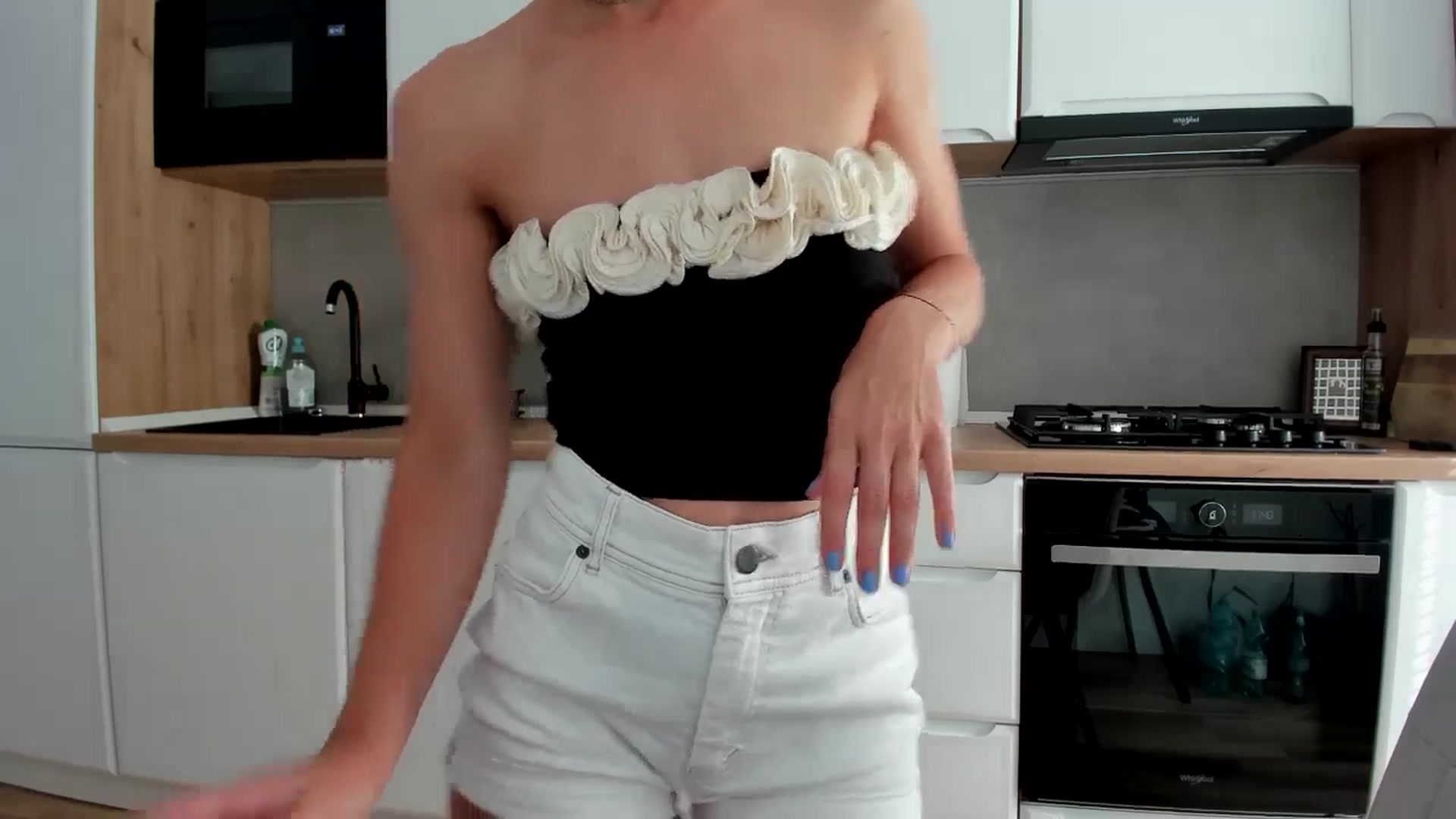 Gallery image thumbnail from DebbyPaige's myfreecams stream on, 08/09/2025, 15:15 image 9 of 20