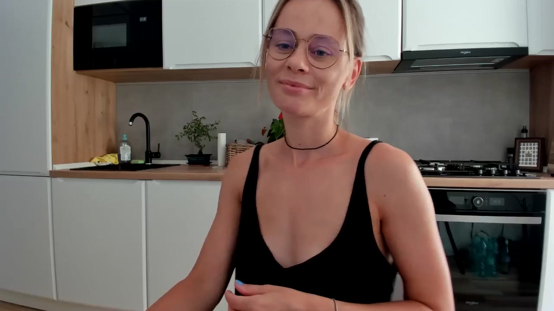 Gallery image thumbnail from DebbyPaige's myfreecams stream on, 08/10/2025, 16:53 image 2 of 20