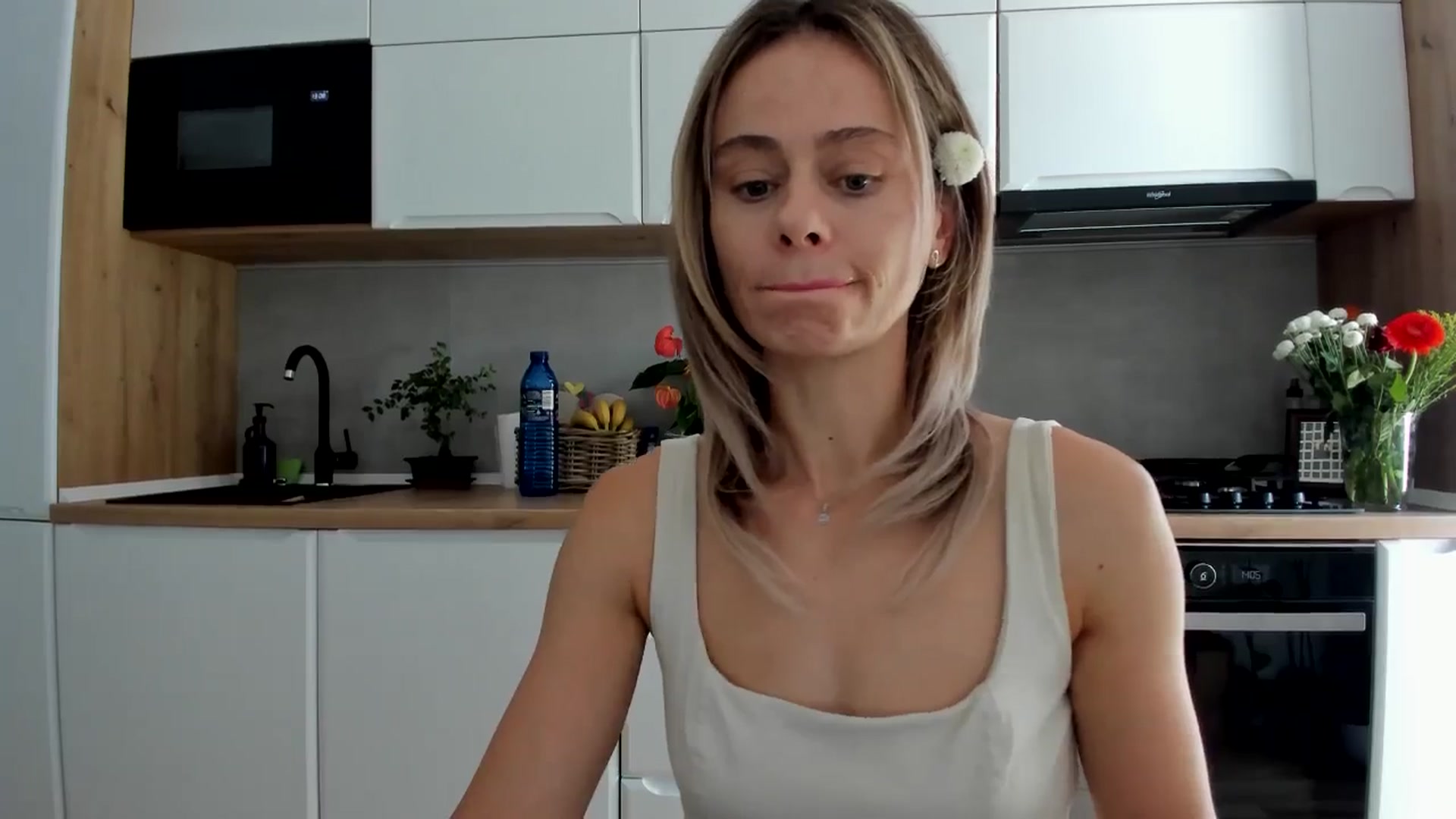 Gallery image thumbnail from DebbyPaige's myfreecams stream on, 08/17/2025, 11:47 image 8 of 20