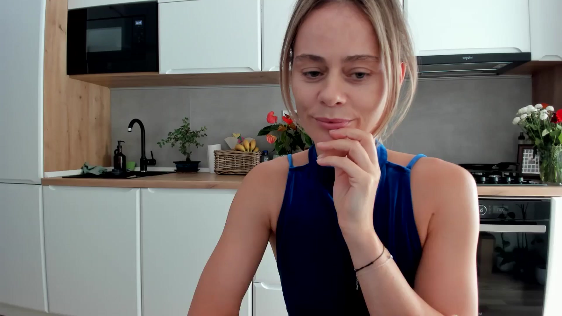 Gallery image thumbnail from DebbyPaige's myfreecams stream on, 08/17/2025, 14:42 image 1 of 20