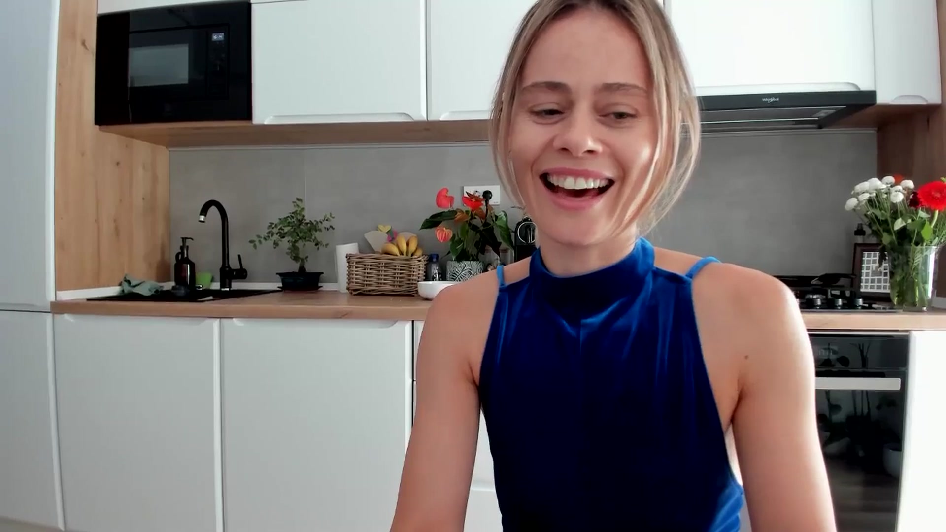 Gallery image thumbnail from DebbyPaige's myfreecams stream on, 08/17/2025, 14:42 image 4 of 20