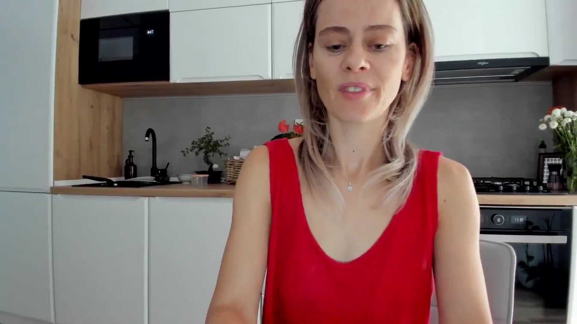 Gallery image thumbnail from DebbyPaige's myfreecams stream on, 08/18/2025, 09:14 image 7 of 20